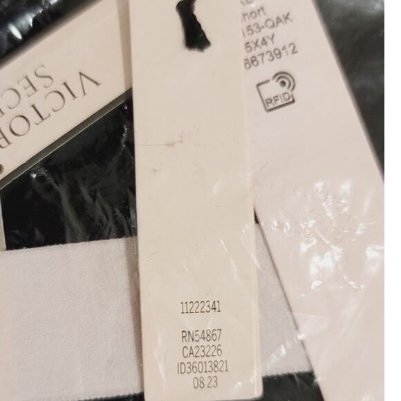 Victoria's Secret Flannel Jogger Tee-Jama Set Black XL Short NEW - Picture 9 of 10